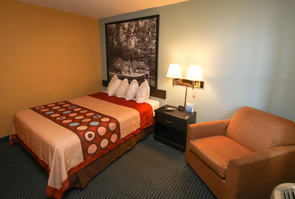 Super 8 By Wyndham Somerset Exteriér fotografie